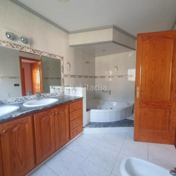 Foto fb52b8e4-5cca-4bb5-bbb5-5097c030f1b8. Chalet in Benifallet