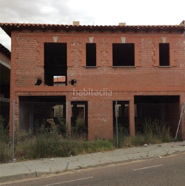 Foto 00cf45c7-3167-4282-ad08-463c578ed71a. Edifici a Villafáfila