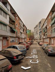 Pis  Calle de tielmes. Piso ocupado / sin posesión en alcalá de henares