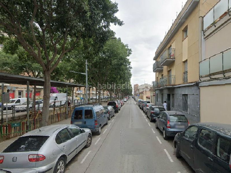 Foto a23331c5-2491-4821-a742-c2775688bec3. Dúplex piso ocupado / sin posesión en Rocafonda Mataró