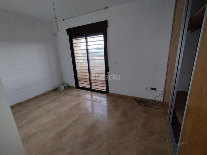 Foto bf7a01f3-f5c2-4bc0-a903-425d4947b50c. Casa adossada amb piscina a Torres de Cotillas (Las)