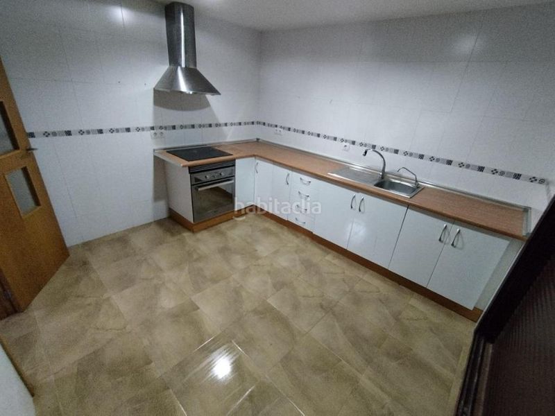 Foto 2797ed8f-0acb-47b1-9752-9b274433b95a. Casa adosada promoción de 5 adosados ocupados en venta en Torres de Cotillas (Las)