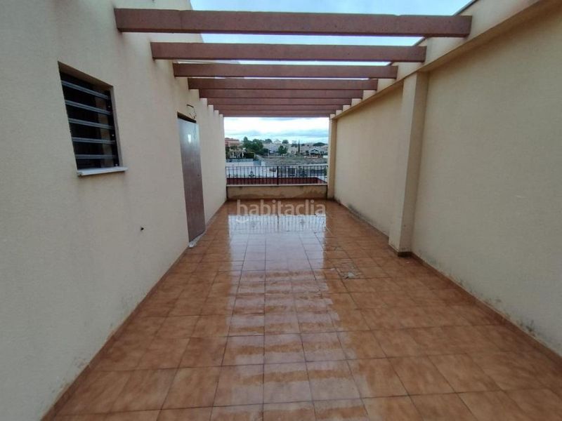 Foto eb6a4f10-6163-4c04-aed1-887abf529eec. Casa adosada promoción de 5 adosados ocupados en venta en Torres de Cotillas (Las)