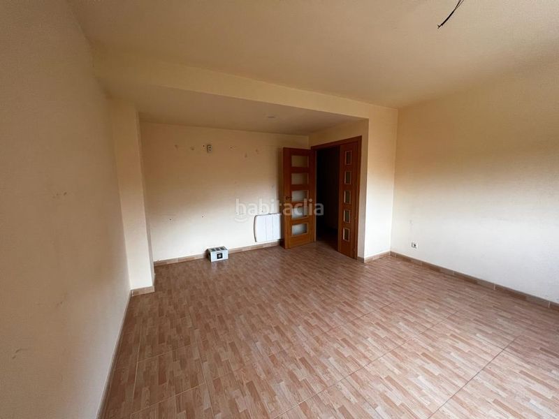 Foto e1c96e9a-35cd-4f5f-9a4c-d431ce937838. Pis amb aparcament a Consuegra