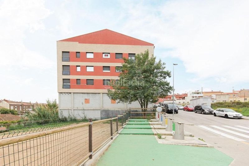Foto 7675c606-10ae-4bb6-af4d-cb833721a26f. Edifici a Tordera Tordera