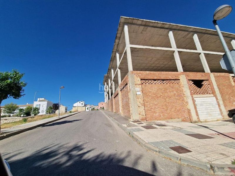 Foto d43a220a-b19e-487c-babe-70e38428e110. Edificio in Rute