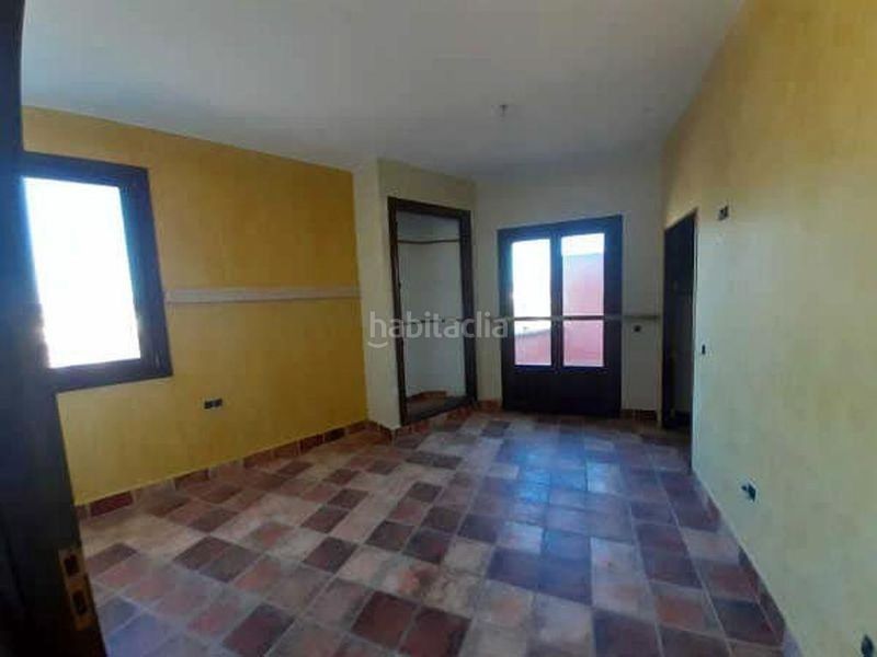 Foto 2b74fa17-b235-4fdd-9bdf-1dbfa202c115. Edificio en calle rafael alberti 1 edificio hotelero en venta de los santos, jaén en Montizón