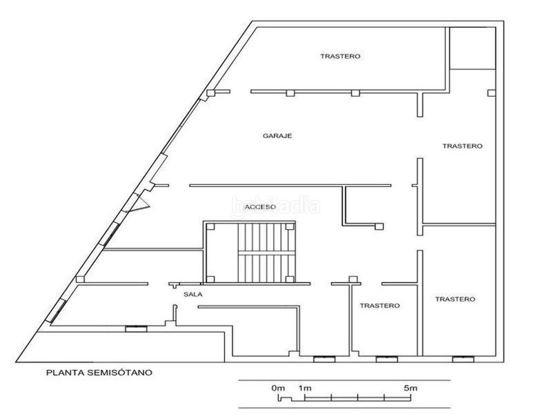 Foto 5764ceff-f287-441a-abb5-c6a129922681. Edificio en calle rafael alberti 1 edificio hotelero en venta de los santos, jaén en Montizón
