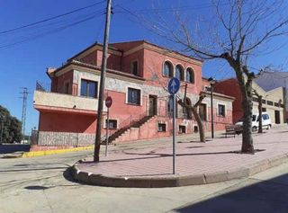 Edificio en Calle Rafael Alberti 1