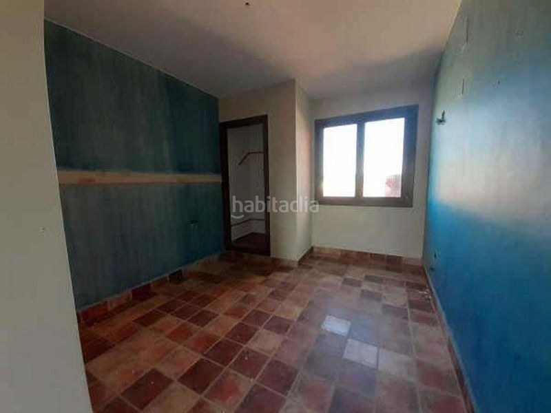 Foto b6288e6a-697a-493f-8cef-cdae23f710a1. Edificio en calle rafael alberti 1 edificio hotelero en venta de los santos, jaén en Montizón