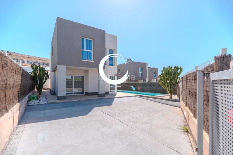 Foto d2766819-22b3-48a1-b6bb-6fa89b162125. Chalet avec piscine dans Armeñime - Las Moraditas - Las Cancelas Adeje