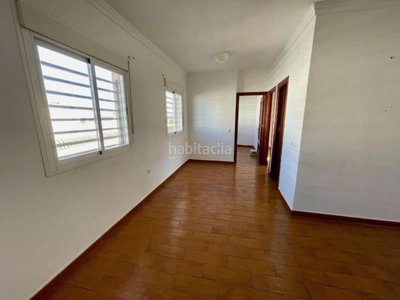 Foto 5207ea21-367d-4227-af9c-b16b5d555297. Flat in Avenida de Rota Chipiona