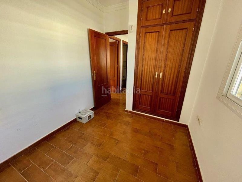 Foto 5cd45444-341f-4d9c-9715-247df18b16a2. Flat in Avenida de Rota Chipiona
