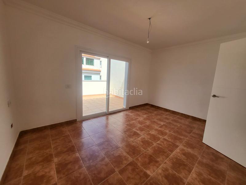 Foto 0c7fa63b-74f7-4089-a8ee-50318f4fb76d. Chalet adosados a estrenar en La Corujera Santa Úrsula