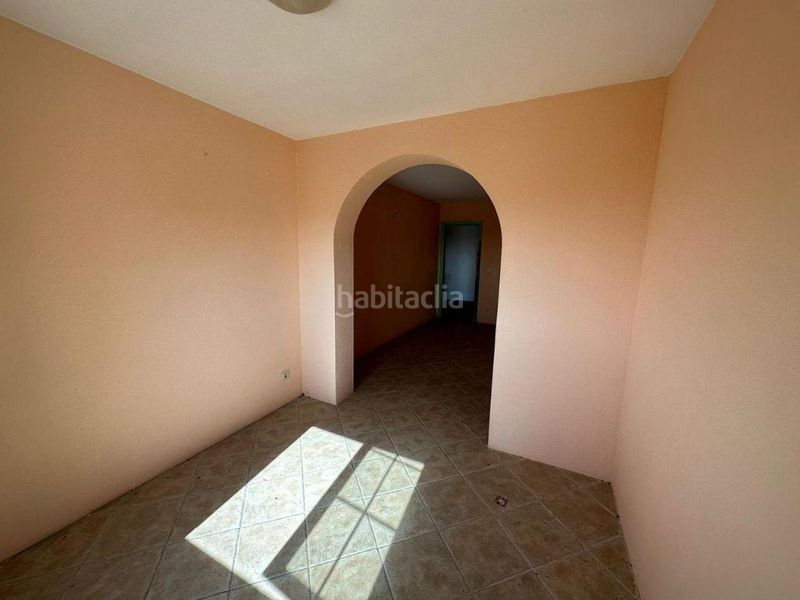Foto cdd50a51-d9c7-4e20-82c2-38f6e566e1db. Casa adossada amb aparcament piscina a Cotobro Almuñécar