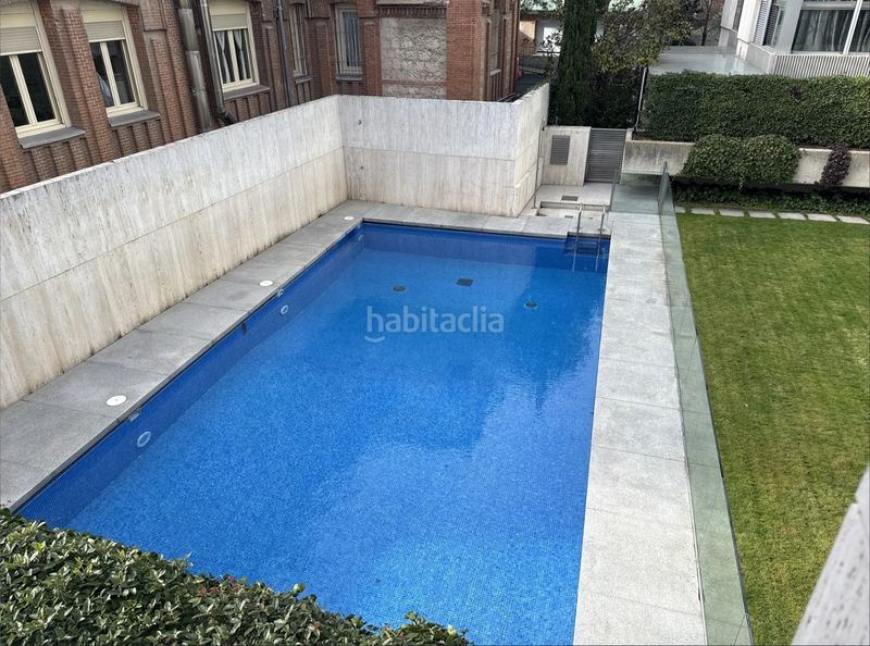 Foto 9ac18bb1-d515-4da4-b06d-e0d2c8c4fc0a. Pis amb aparcament piscina a Hispanoamérica-Bernabéu Madrid