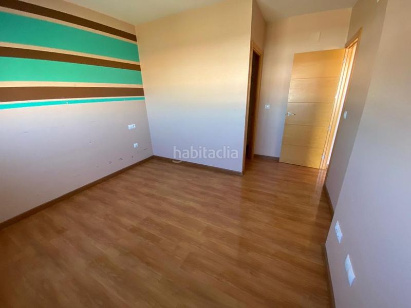 Foto 47a47153-9bb4-4f6e-90b2-852433db223f. Casa adossada amb aparcament a Palma del Condado (La)