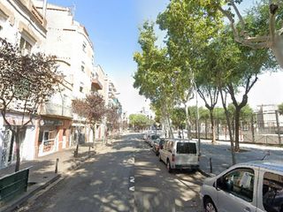 Pis  Carrer de simancas. Piso ocupado procedente de entidad bancaria en badalona