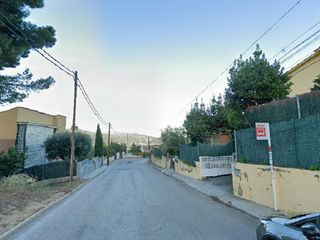 Chalet in Bigues i Riells del Fai. Chalet ocupado procedente de entidad bancaria en bigues