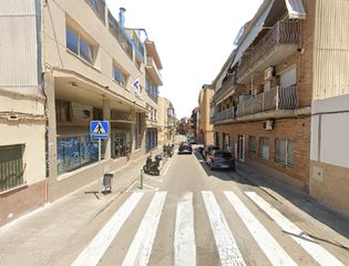 Pis a Plaça Pare Poveda