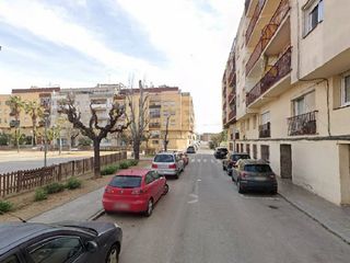 Pis  Carrer del montseny. Piso ocupado procedente de entidad bancaria