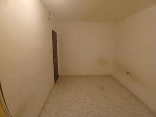 Flat in Ca n'Anglada. Piso ocupado procedente de entidad bancaria en terrassa
