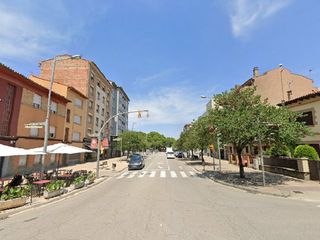 Pis  Passeig de la generalitat. Piso ocupado procedente de entidad bancaria en vic