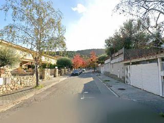 Chalet  Passatge jaume i. Chalet ocupado procedente de entidad bancaria