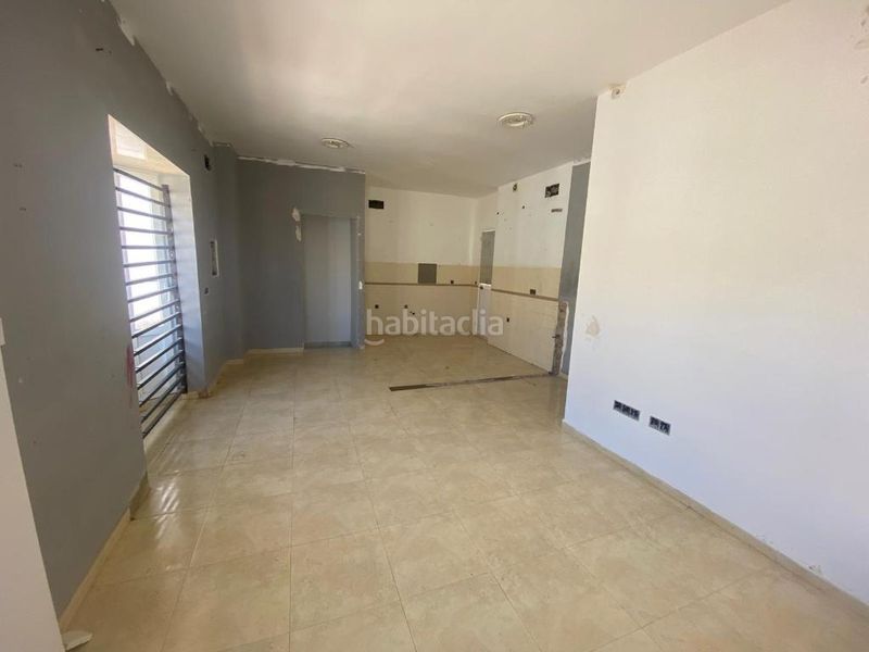 Foto f212ccef-4f24-411e-9b90-603b1e393e38. Casa adossada amb aparcament a Aguadulce