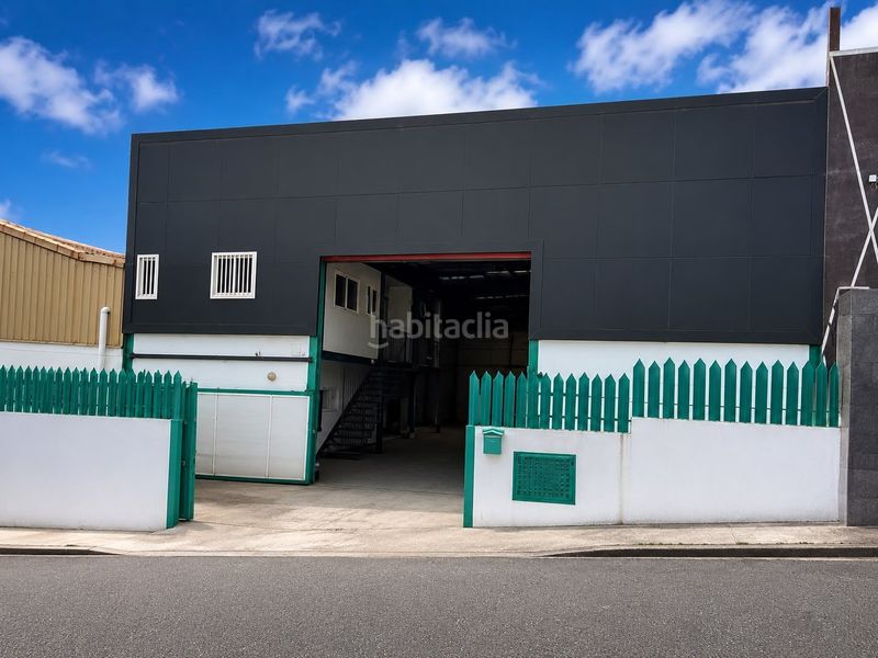Foto fb098d5d-dbc1-4679-a2fa-070010367d6c. Bâtiment à usage industriel dans Arico