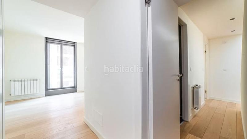 Foto 3975fd42-2f23-43ce-ac94-379b63eeef41. Duplex in paseo de san francisco de sales 106 in Vallehermoso Madrid