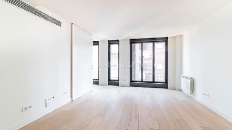 Foto a64eed91-1ef7-4987-9cd9-ef985e109f7e. Duplex in paseo de san francisco de sales 106 in Vallehermoso Madrid