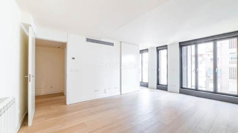 Foto fce9fc2f-035b-486f-a251-25a0554025ca. Duplex in paseo de san francisco de sales 106 in Vallehermoso Madrid