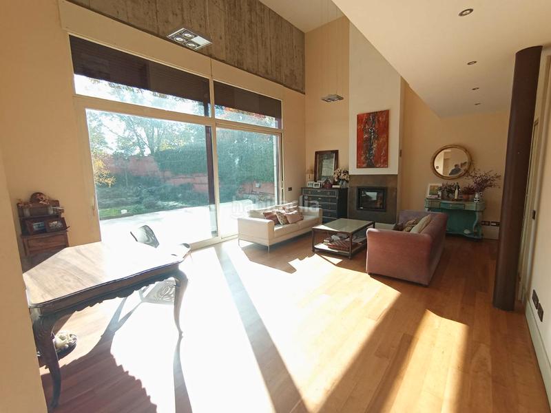 Foto ff97eab6-a39c-4777-b86c-260018f18f11. Chalet mit parking pool in La Cabaña Pozuelo de Alarcón