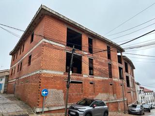 Edificio en Calle del cerrillo 40. Edificio a terminar en bustarviejo