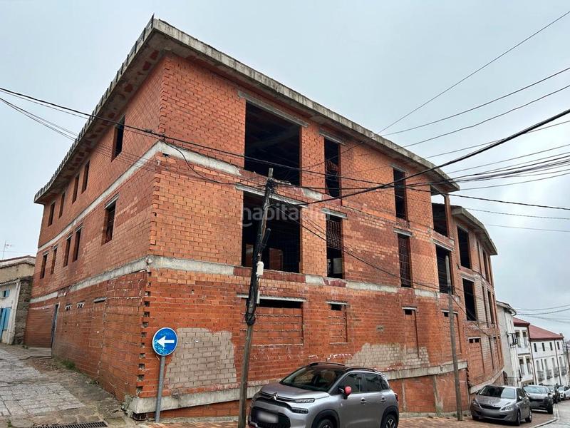 Foto bc6006b2-0fe9-4899-8ab2-f348c94502b3. Edifici a calle del cerrillo 40 a Bustarviejo