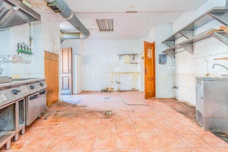 Foto c54ea9e7-43d5-4f13-8672-211c4737b6a6. Edificio in calle real 17 in Navalafuente