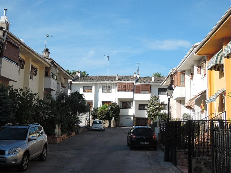 Foto 1e50fdac-6a6c-4ce2-adb2-71c5ca54f7e6. Xalet amb aparcament piscina a Castillo-Campodón Villaviciosa de Odón