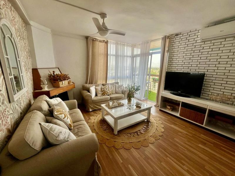 Foto a652d2f2-bc8e-4008-af44-779c36a53bc7. Flat with heating pool in Vistahermosa Alicante