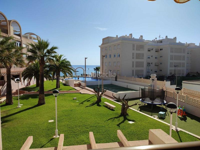 Foto 85d116be-ea28-4af3-908d-5a65d8d50c85. Alquiler apartamento en Playa Muchavista Campello (el)