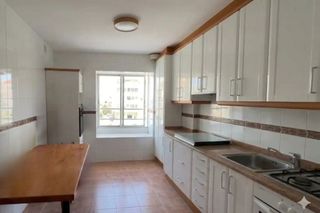 Rent Apartment  C. arpon