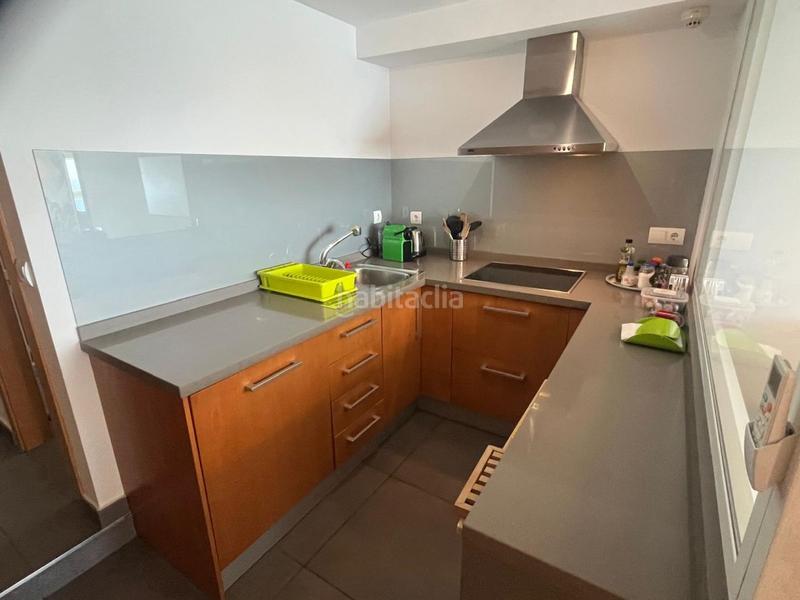 Foto 41a4011a-f4da-422f-8e08-99f87bda2050. Alquiler loft en Albufereta Alicante