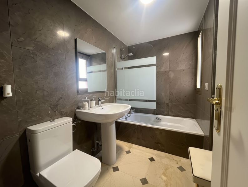 Foto c0b47b2a-3926-4685-a1ec-c3bf91246f2b. Lloguer apartament a calle valencia 2 a Playa Levante Benidorm