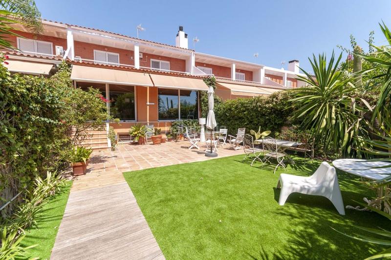 Foto 823caa0b-1679-4350-a44e-39776d27a1b5. Chalet mit heizung parking pool terrasse in Centro Mutxamel