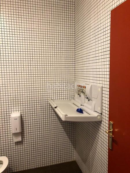 Foto de3e3be6-b974-4cd5-81ef-063d06da7e7f. Local comercial a Mercado Alicante