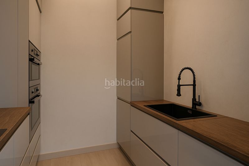 Foto ae923738-2a11-4634-8d7e-5a0c0fd88646. Ground floor 71m<sup>2</sup> in calle manzanedo 25 in Santoña