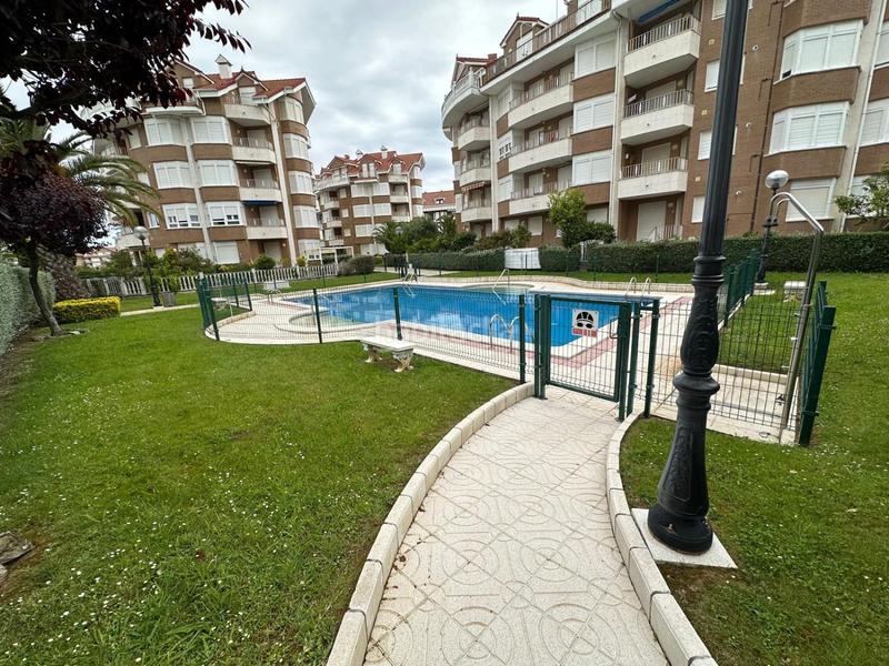 Foto bab676f4-7547-4050-9fa8-9ecd6747a865. Appartement avec parking piscine dans Palacio Noja