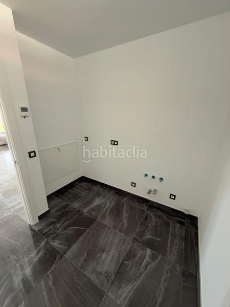 Foto 1d973b1c-3d2b-4bd7-bb48-bfa799835260. Chalet  en venta en pueblo, 4 dormitorios. en Meruelo