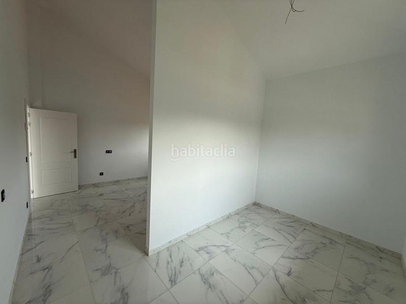 Foto 435ea61e-dcba-451d-a5e2-2d2821da255c. Chalet  en venta en pueblo, 4 dormitorios. en Meruelo