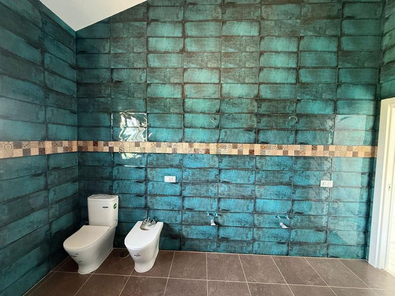 Foto 9a62ce4b-946f-4f9f-9981-484cc6cf35a6. Chalet  en venta en pueblo, 4 dormitorios. en Meruelo